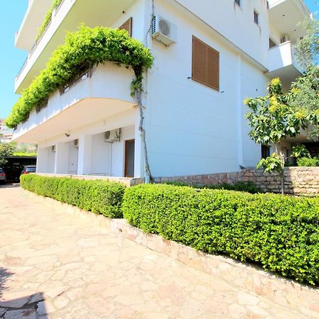 Garden Villa Eva Sarandë Eksteriør billede