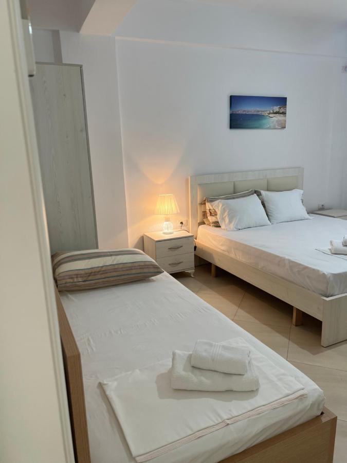 Garden Villa Eva Sarandë Eksteriør billede