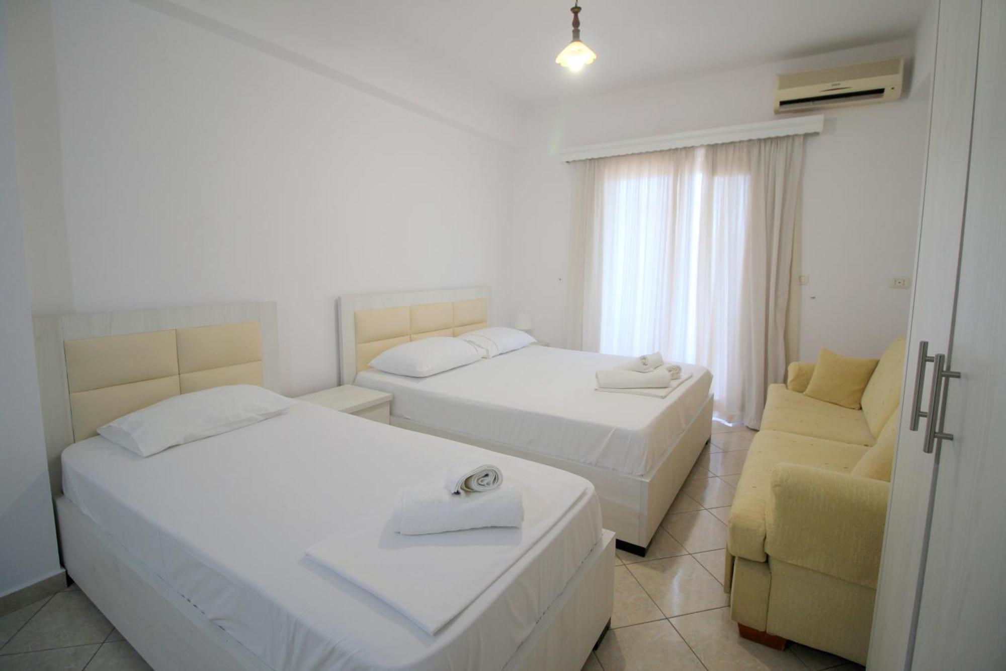 Garden Villa Eva Sarandë Eksteriør billede