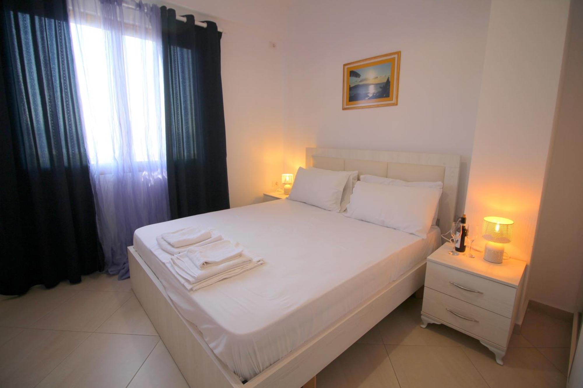 Garden Villa Eva Sarandë Eksteriør billede